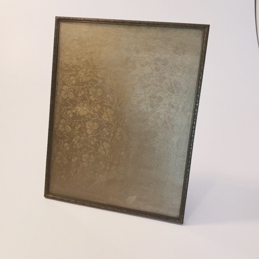 SOLD Vintage mcm Brass Gold Metal Picture Frame 11x14 Gallery Wall